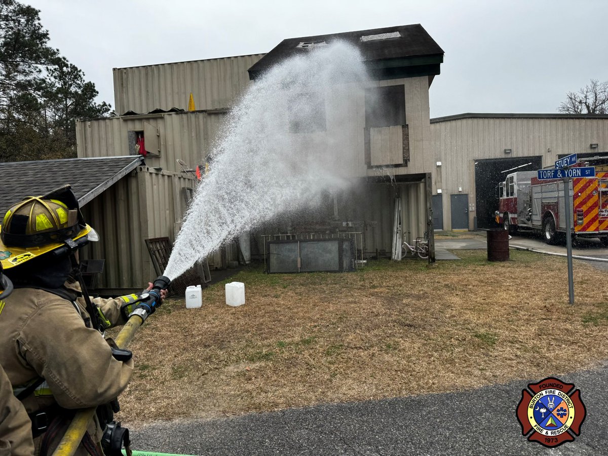 BurtonFire_SC tweet media