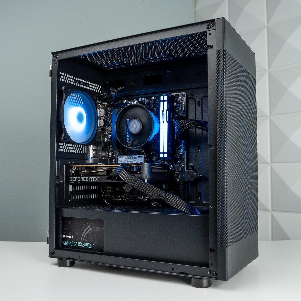 Zach's Tech Turf tweet media