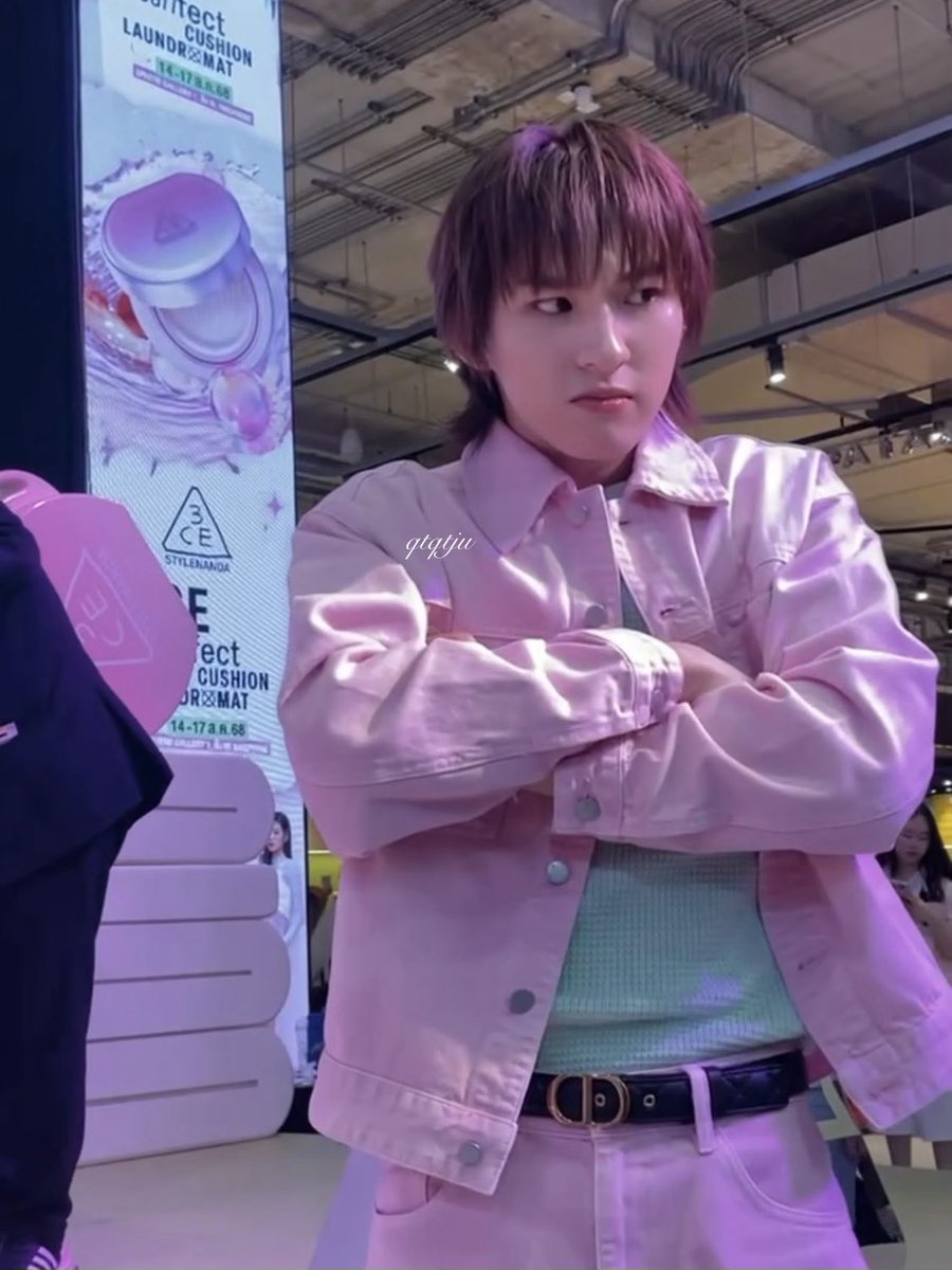 y (@qtqtju) on Twitter photo 