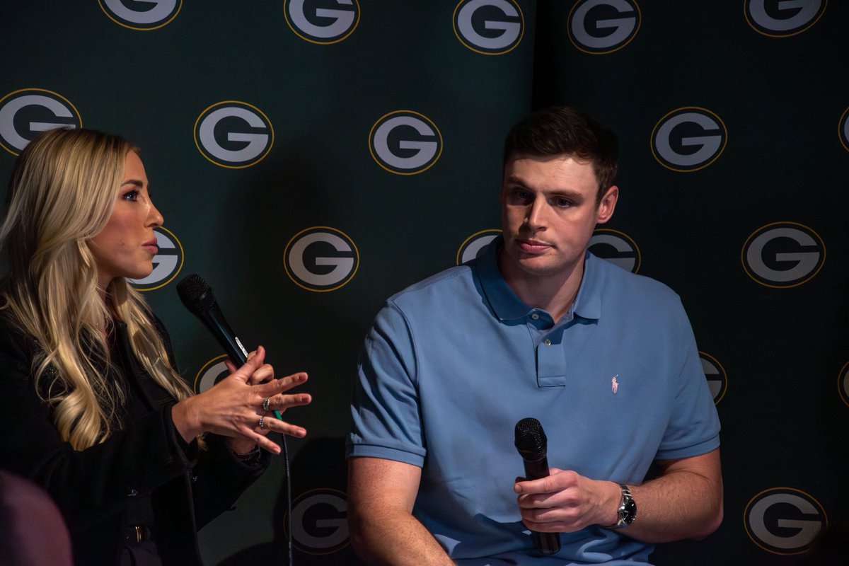 Olivia Harlan Dekker tweet media