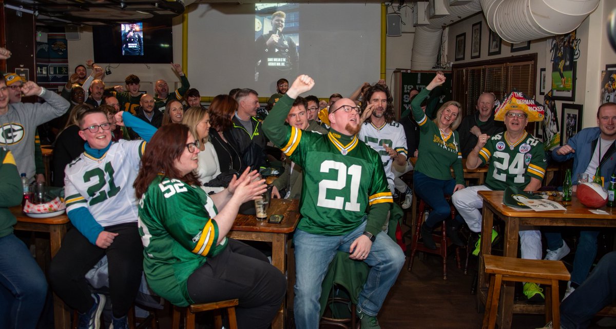 Olivia Harlan Dekker tweet media