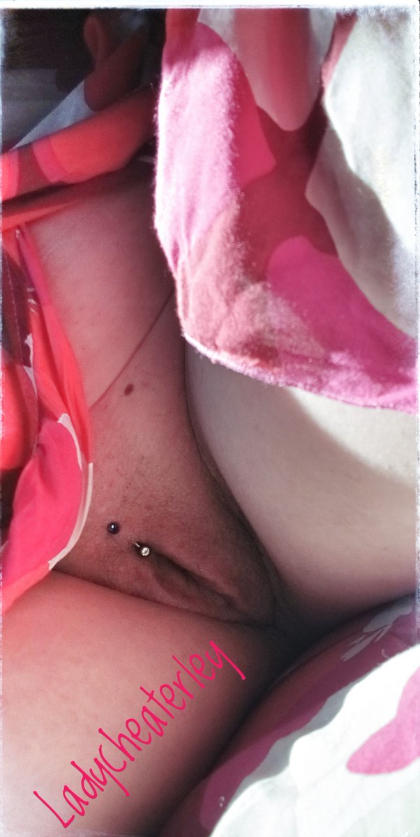 LadyCheaterley tweet media