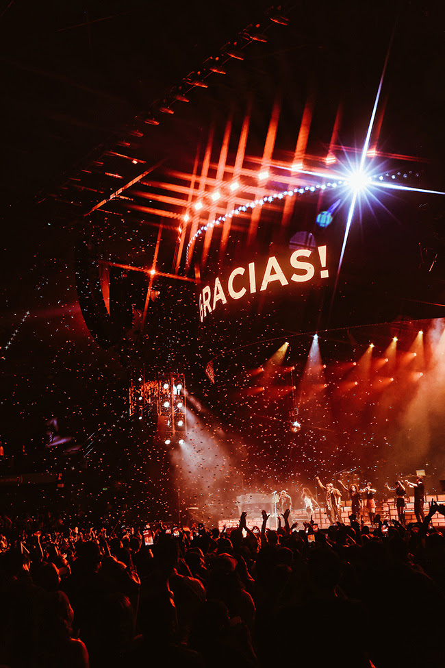 Alejandro Sanz vive una gira llena de emoción y sorpresas para sus fans

La música volvió a encender los escenarios y los corazones. <a href="/AlejandroSanz/">Alejandro Sanz</a> ha iniciado su gira 2026 con una energía profundamente emotiva, compartiendo con su público noches que se han convertido en