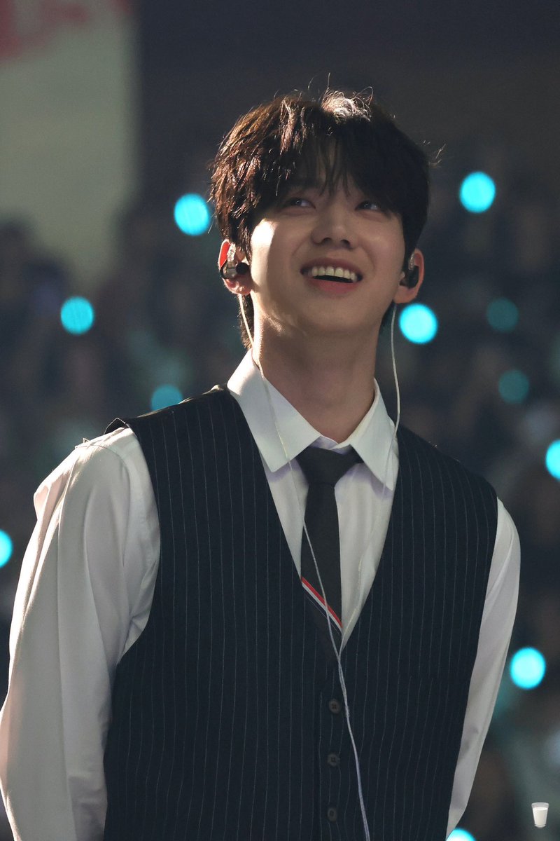 duringDUST's tweet photo. 도운이의 그 어떤 모습도 사랑할게 https://t.co/ThKzQfXl3z