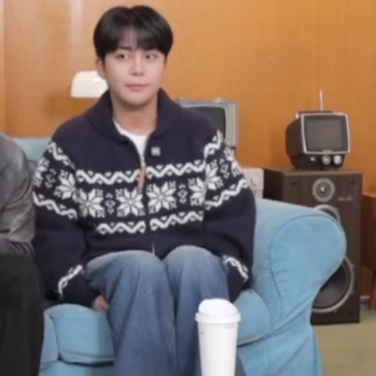 不爱吃糖 (@jh_confident) on Twitter photo 