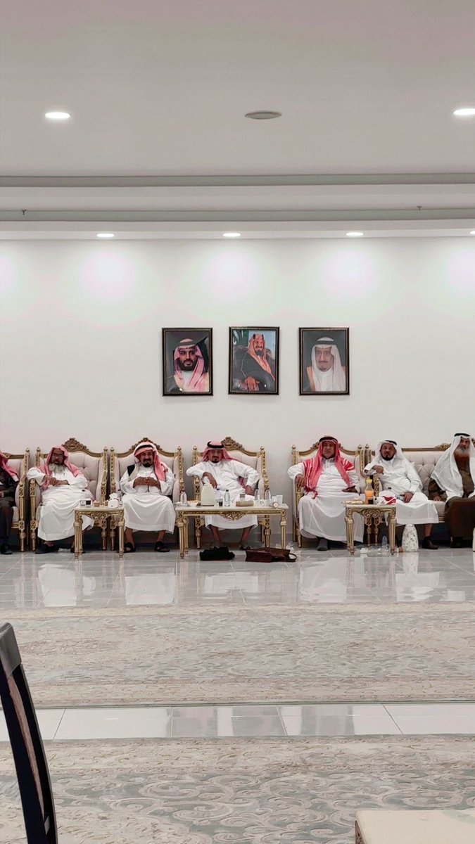 نفذت جمعية المتقاعدين بمنطقة جازان ممثلة بالمكتب التعريفي المتقاعدين بصامطة برنامج رحله ضمن برنامج  ( وقار لكبار السن ) رحلة على شاطىء بحر السهي، رحلة ترفيهية