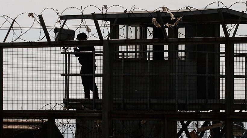 🔴 Se entregó voluntariamente al día siguiente: Liberan por error a interno de la cárcel de #Temuco.

👉🏼 Más información aquí...
facebook.com/10006356767152…
<a href="/Gendarmeria_CL/">Gendarmería de Chile</a>