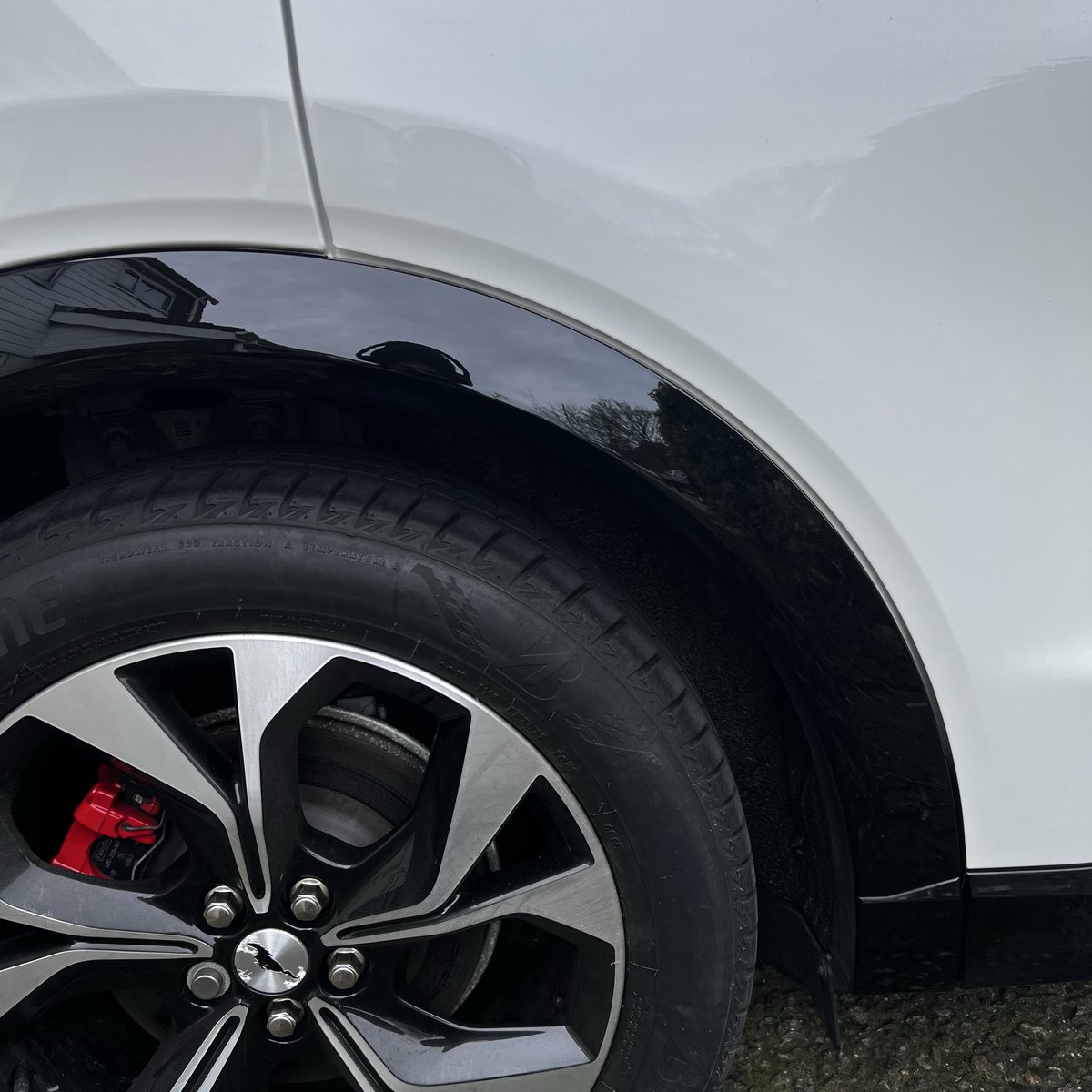 Even my own car isn’t safe in Jersey car parks.

Small wheel arch scuff.
No insurance. No bodyshop.
Just a local SMART repair.

Got something similar?
pitstopjsy.com