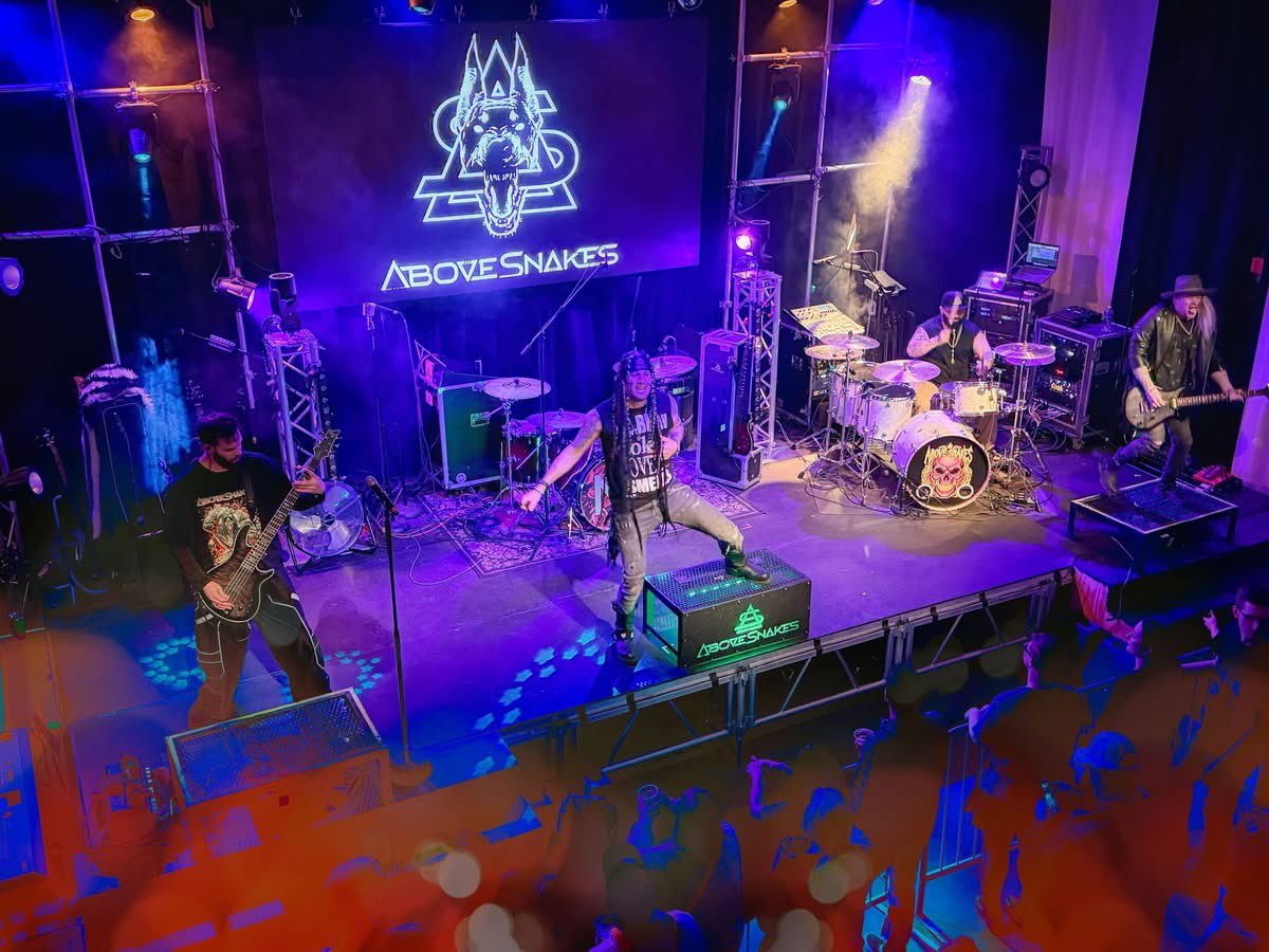 Abovesnakesband's tweet photo. Thank you  Springfield MO! Off to Toledo OH! https://t.co/GuVqDV7LtA