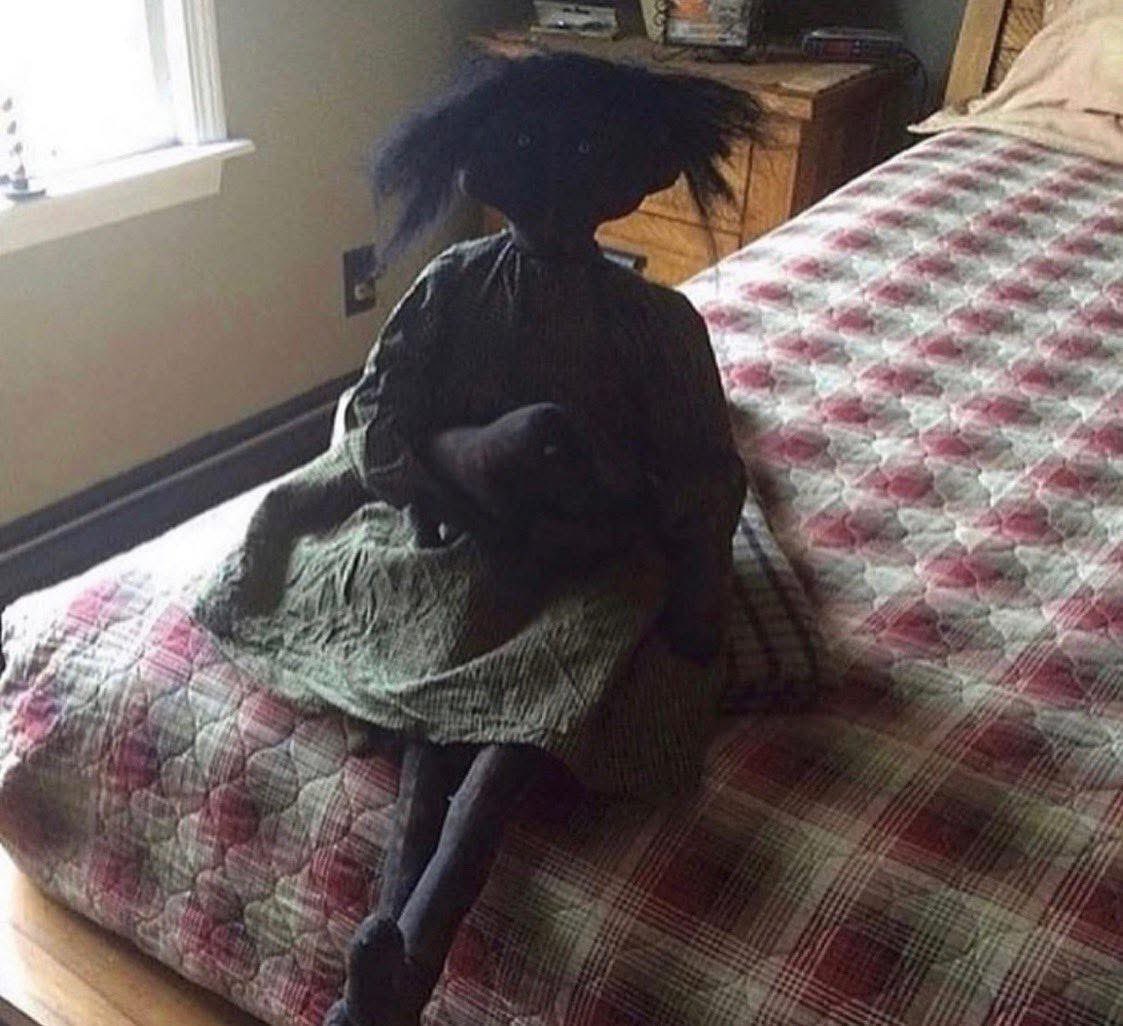 How your man sees you when there's a new girl in his life😭…….