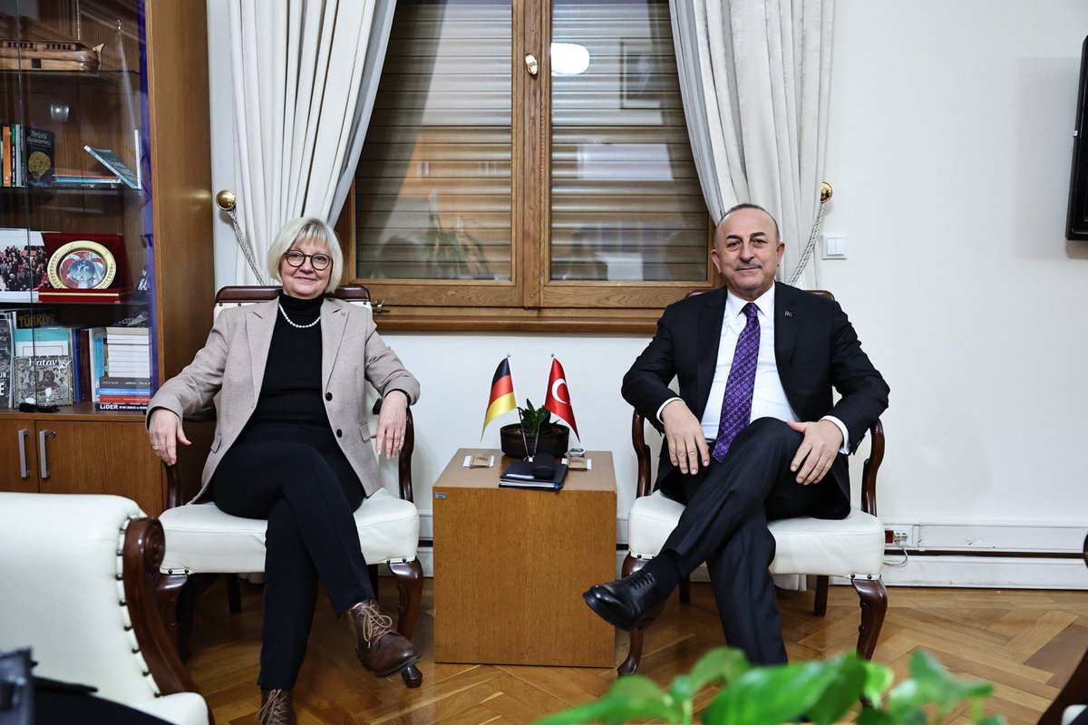 Sibylle Katharina Sorg tweet media