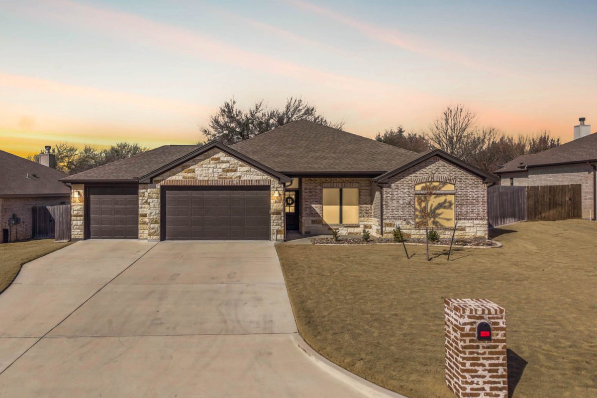 Magnolia Realty tweet media