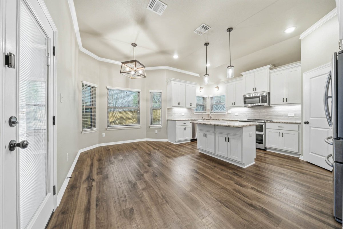 Magnolia Realty tweet media