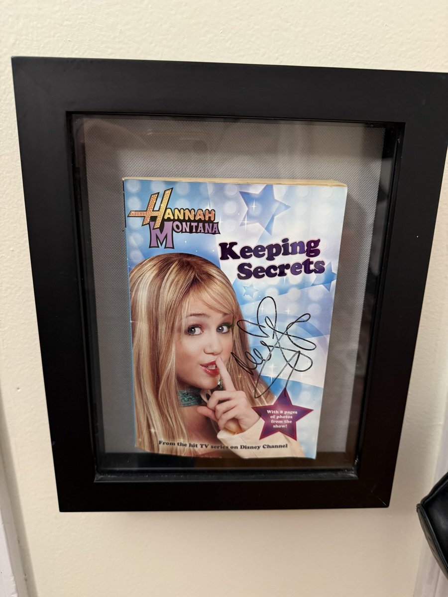 hello <a href="/mileyworld/">mileyworld</a> <a href="/MileyCyrus/">Miley Cyrus</a> <a href="/tishcyrus/">Tish Cyrus-Purcell</a> <a href="/DisneyPlus/">Disney+</a> <a href="/Disney/">Disney</a> i am begging begging begging as miley’s biggest fan since 2006 i would love to be in the live audience for the hannah montana anniversary special it would mean the absolute world. (i’ve had this cherished since 2007)