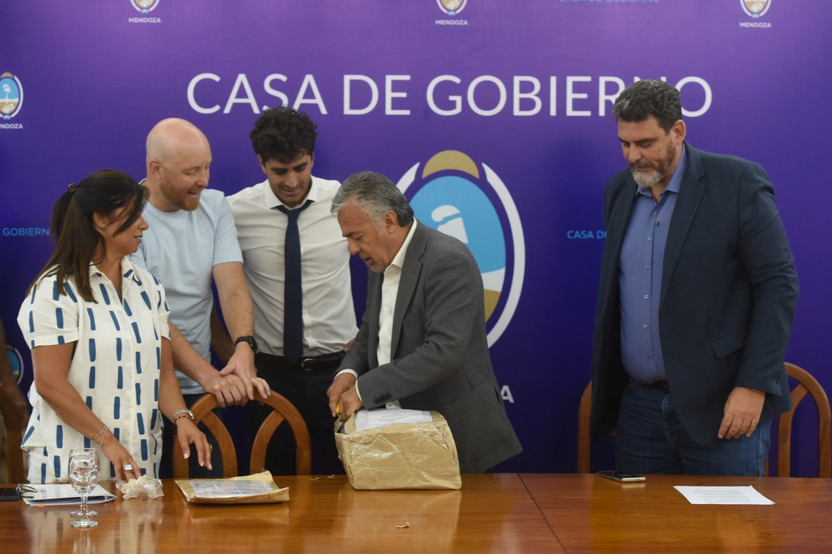 Alfredo Cornejo tweet media