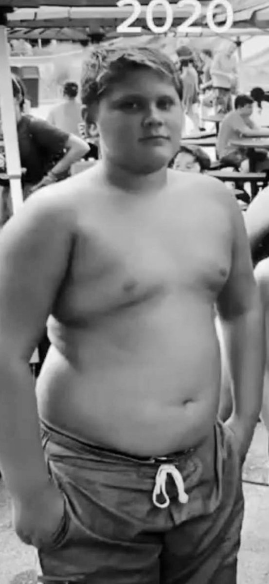 midgetshitting's tweet photo. @barstool_tiger https://t.co/WFop6ZRAz2