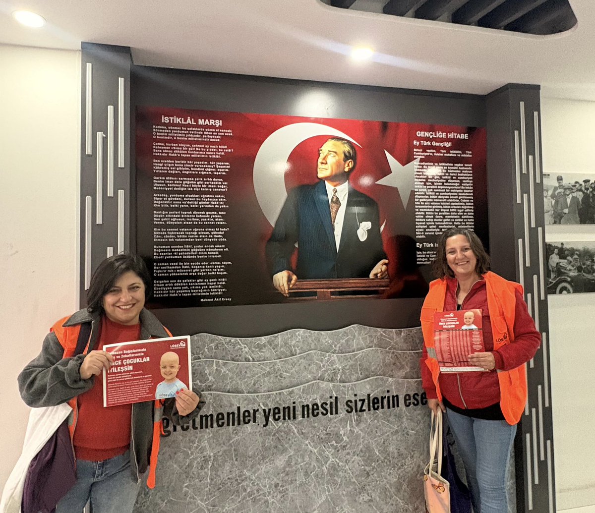 Cumhuriyet’in ışığında, Atatürk’ün izinde, LÖSEV’in şefkatiyle… 
Bir çocuğun daha iyileşmesi için. 
#ÖnceÇocuklarİyileşsin