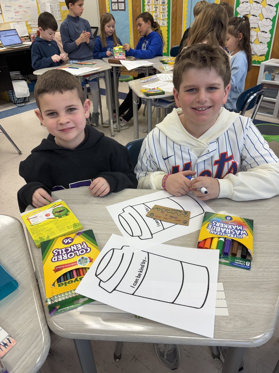 Hughes_Halloran244 tweet media