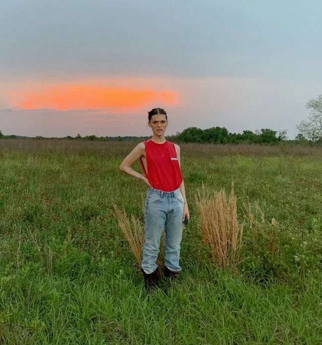 Looking like she hates Mondays