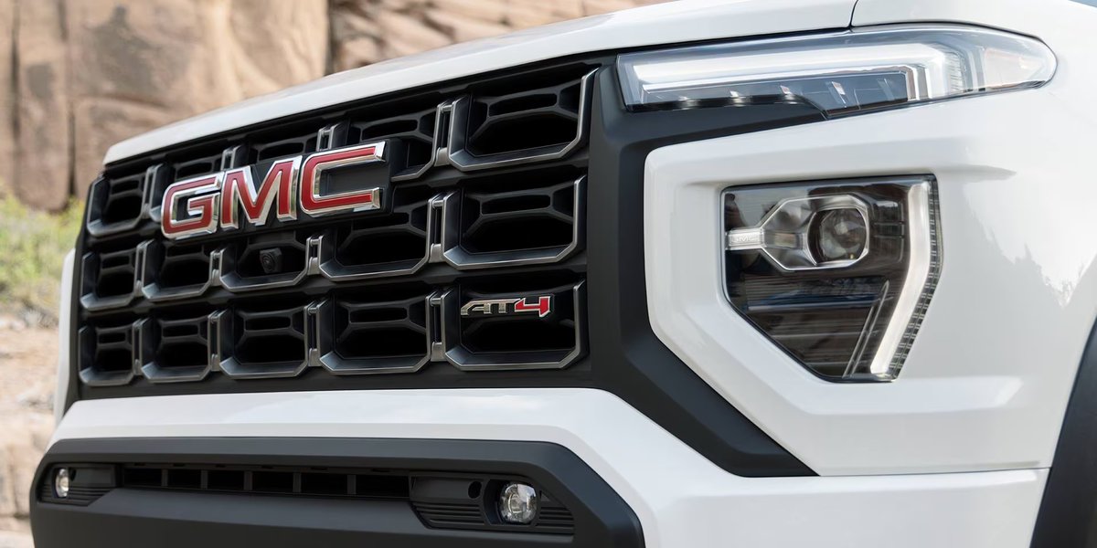 DoverGMC's tweet image. Thinking about a new GMC? Your trade could help make it happen. 🔑
Get a real trade-in value fast and easy at Dover GMC.

Start here: 1l.ink/MZ6FCB6

#DoverGMC #TradeUp #GMCLife