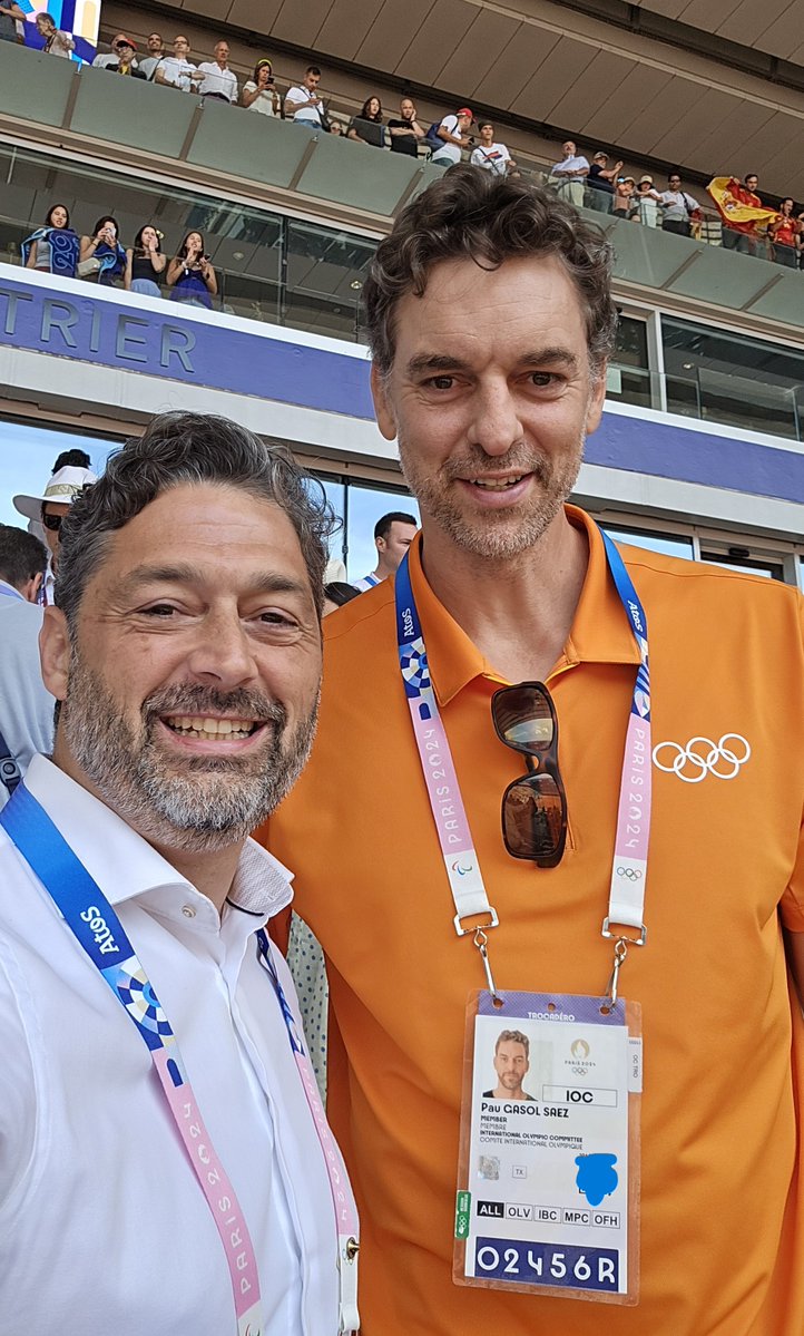 Quiero felicitar a <a href="/paugasol/">Pau Gasol</a> por su elección como Presidente de la Comisión de Deportistas del <a href="/iocmedia/">IOC MEDIA</a> . Un reconocimiento a su trayectoria y a su capacidad de representar valores esenciales, excelencia y respeto.
#COI #Deporte #Liderazgo #PauGasol
marca.com/juegos-olimpic…