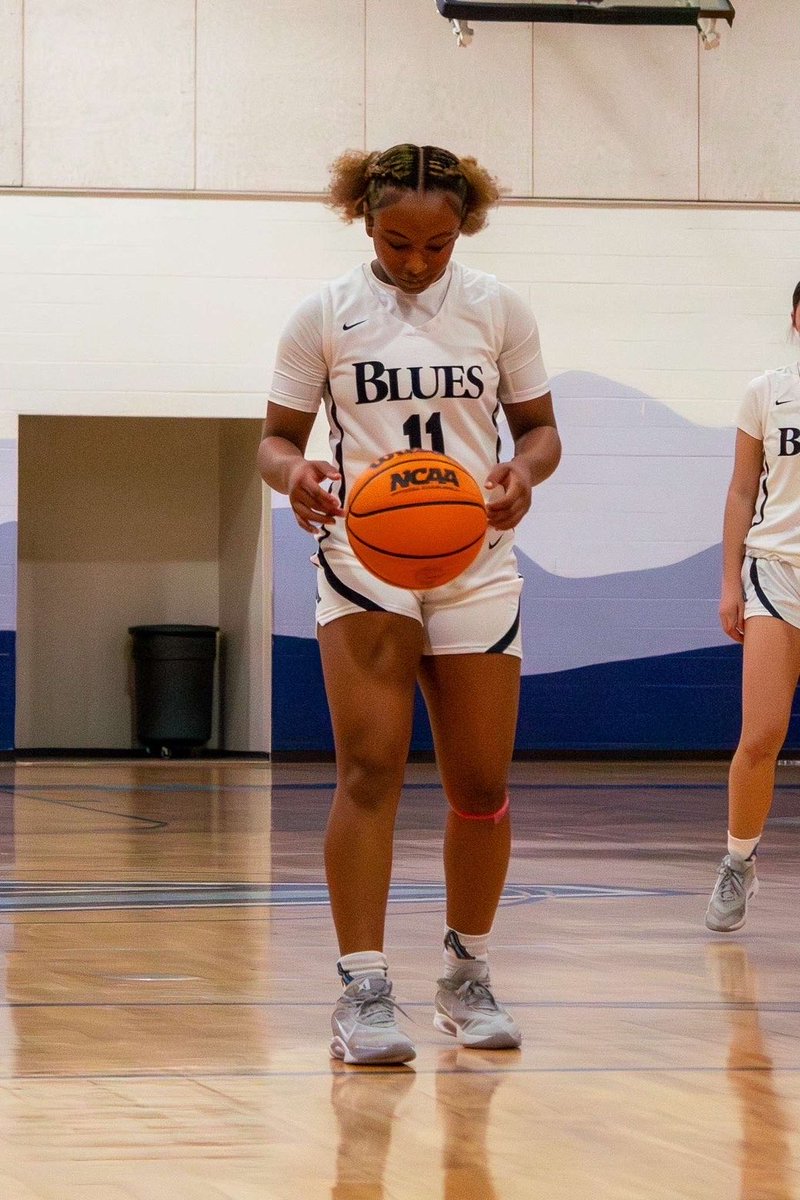 Asheville School Girls Basketball tweet media