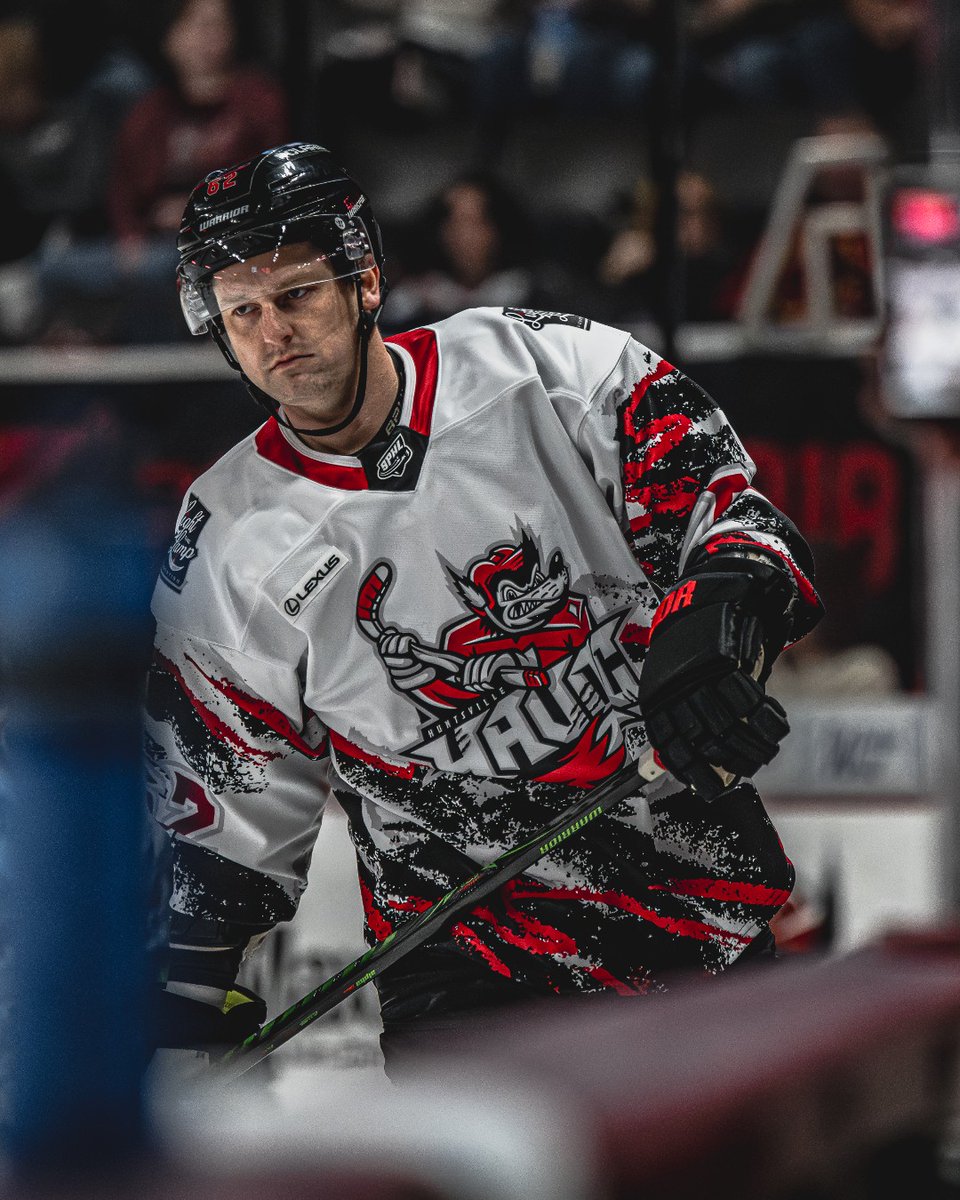 HuntsvilleHavoc's tweet photo. You asked, we delivered.

WARMUP REPLICAS ARE HERE. 👏

🛒 https://t.co/fEEXzELweN https://t.co/5jHhlGhYJT