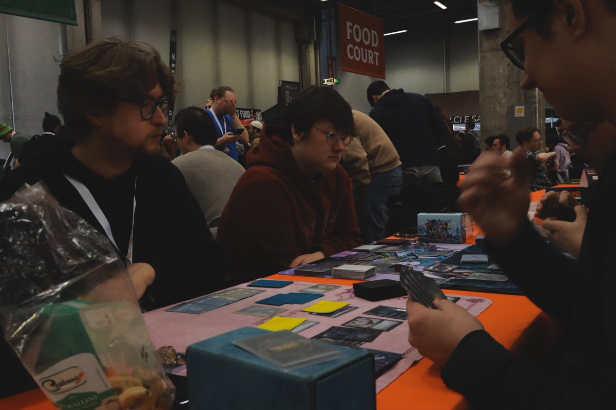 at bologna for Riftbound this weekend

- game is really fun! 😁
- i'm really bad! 😓
- it's been five hours and we are 3 rounds into a 6 round side event, I'm exhausted