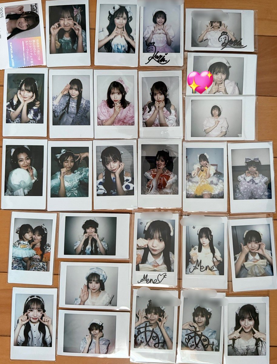 N9mZ0's tweet photo. @mi_yu_o0 ♡つけたチェキも合わせて2枚で3000とかでしたら買い取りたいのですが厳しければかのんちゃんのみでお願いいたします！ https://t.co/Q52i3KnPaI