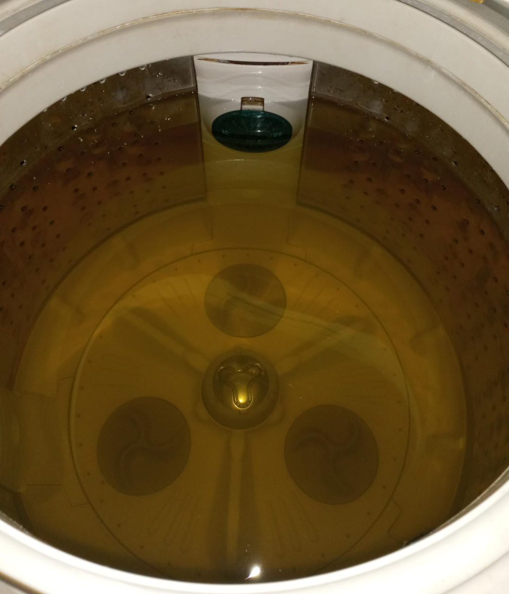 De este color está llegando el agua a los vecinos de Nueva Casarapa. Imposible lavar, mucho menos ducharse o cepillarse.
Atención Hidrocapital, vecinos exigen correctivos.
Fotos de hoy viernes 20 febrero 2026
“Perdí todas las franelas de la escuela de mi hijo”...
#Guarenas