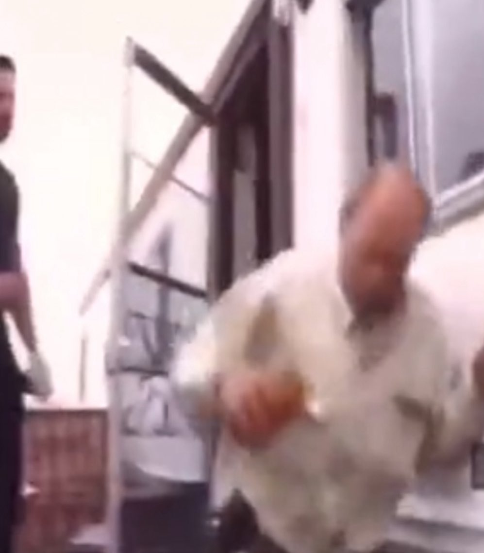 デビタン tweet media