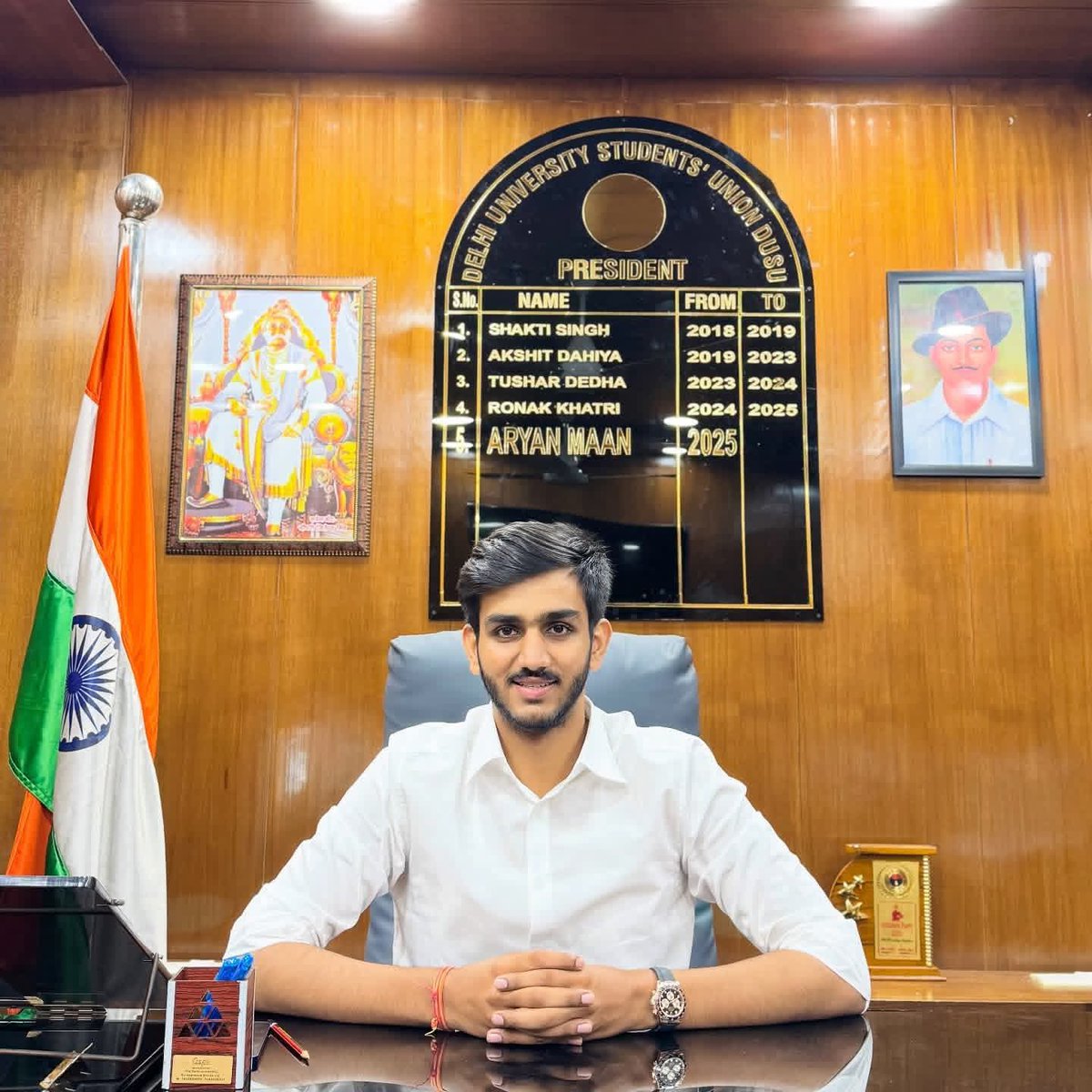 दिल्ली यूनिवर्सिटी के छात्र संघ अध्यक्ष आपको जन्मदिन की हार्दिक बधाई शुभकामनाए
<a href="/Aryanmaan09/">Aryan Maan</a> <a href="/ABVPVoice/">ABVP</a>