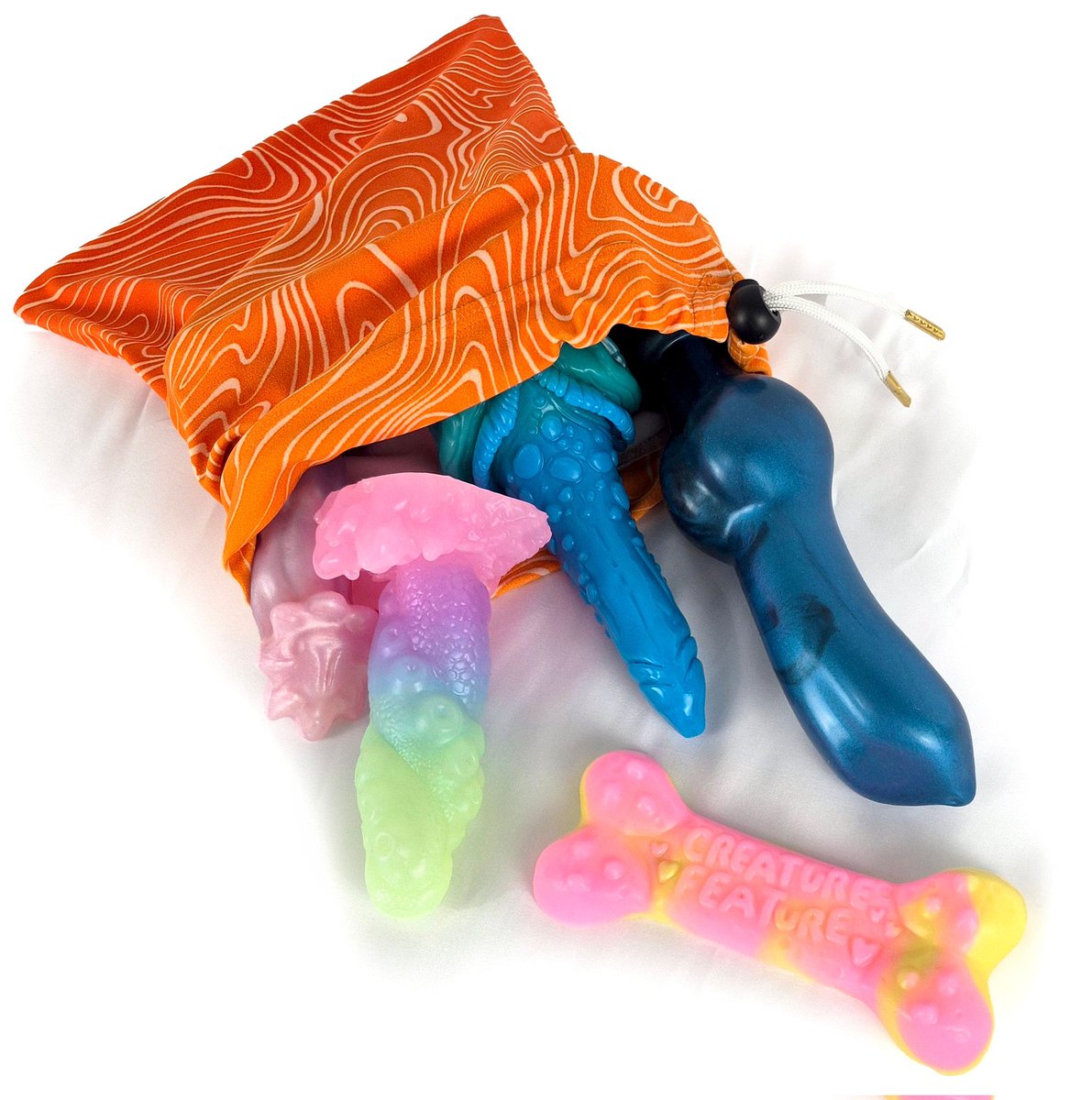 Creature Feature Toys (DROP: 3/27 @ Noon ET) tweet media