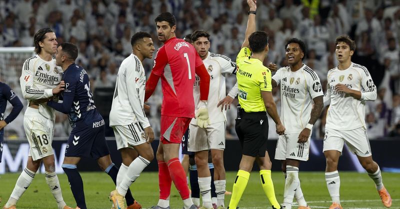 theMadridZone's tweet image. 🚨 The referee for Real Madrid-Osasuna tomorrow will be Alejandro Quintero, the same ref that gave Real Madrid 3 red cards in a single game earlier this season. @marca
