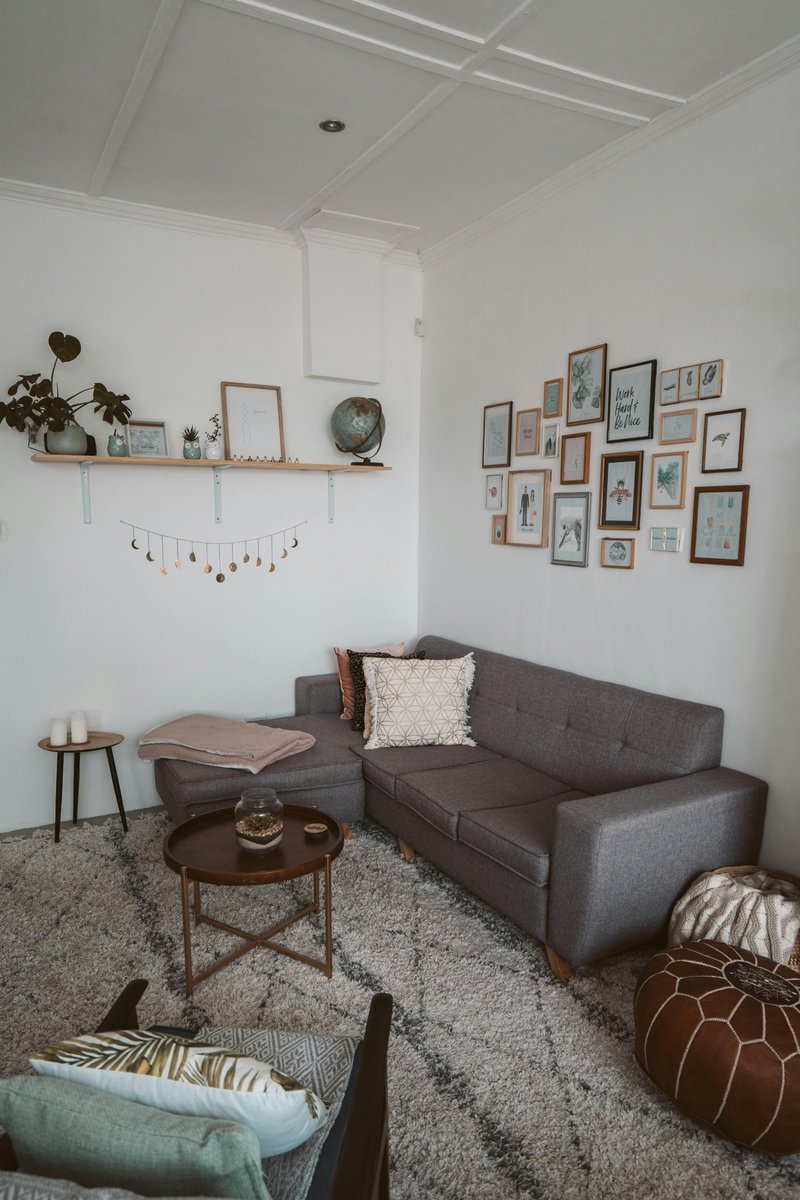 homedecorstorec's tweet image. Your dream living room is one click away 📷
Stop waiting to create the space you love.
Start decorating today:

📷 home-decorstore.com

#ShopHomeDecor #HomeUpgrade #InteriorRefresh