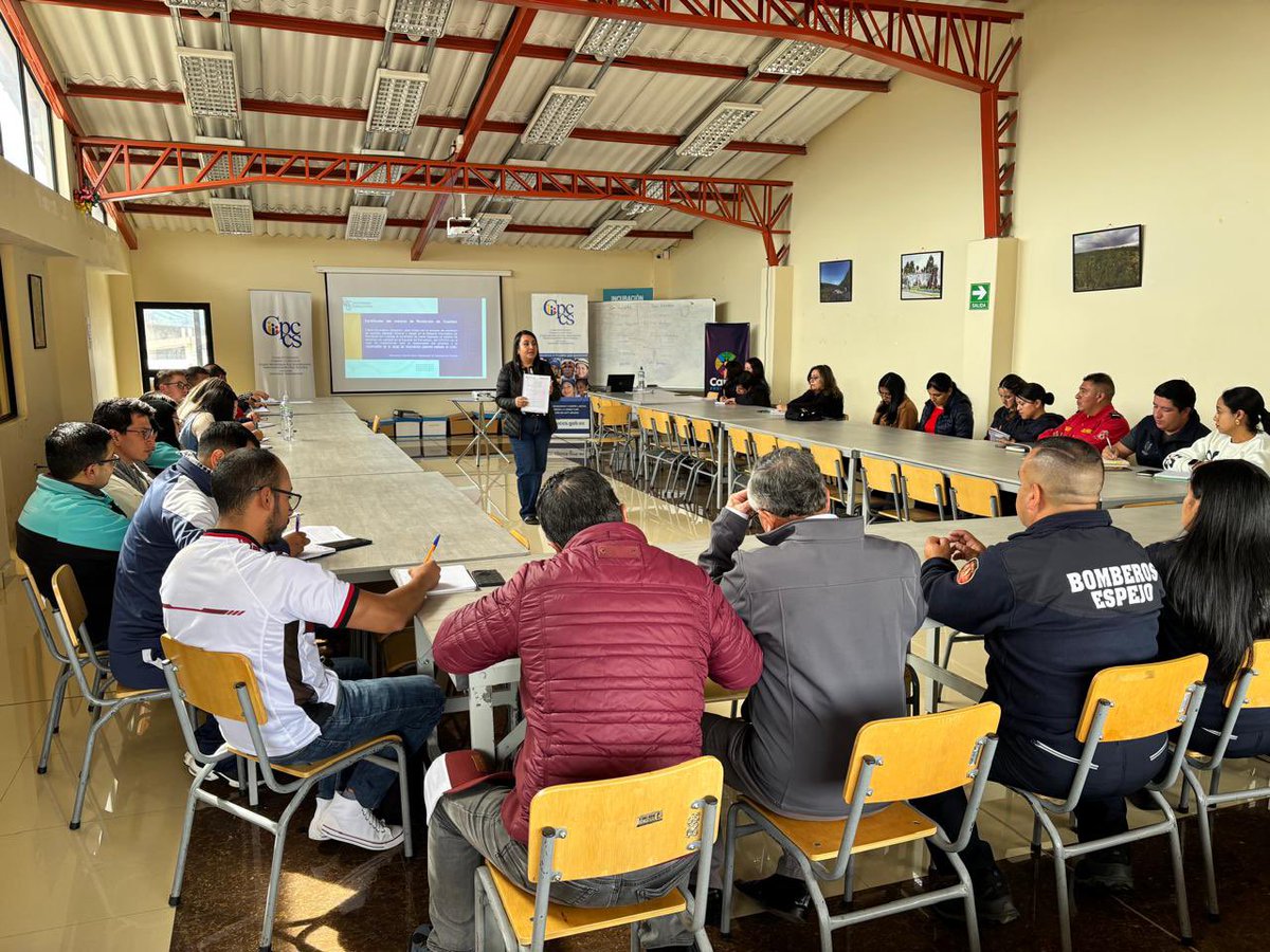 Se realiza capacitación a los diferentes GAD Municipales sobre el proceso de Rendición de Cuentas del periodo 2025.
#CiudadanosComotú