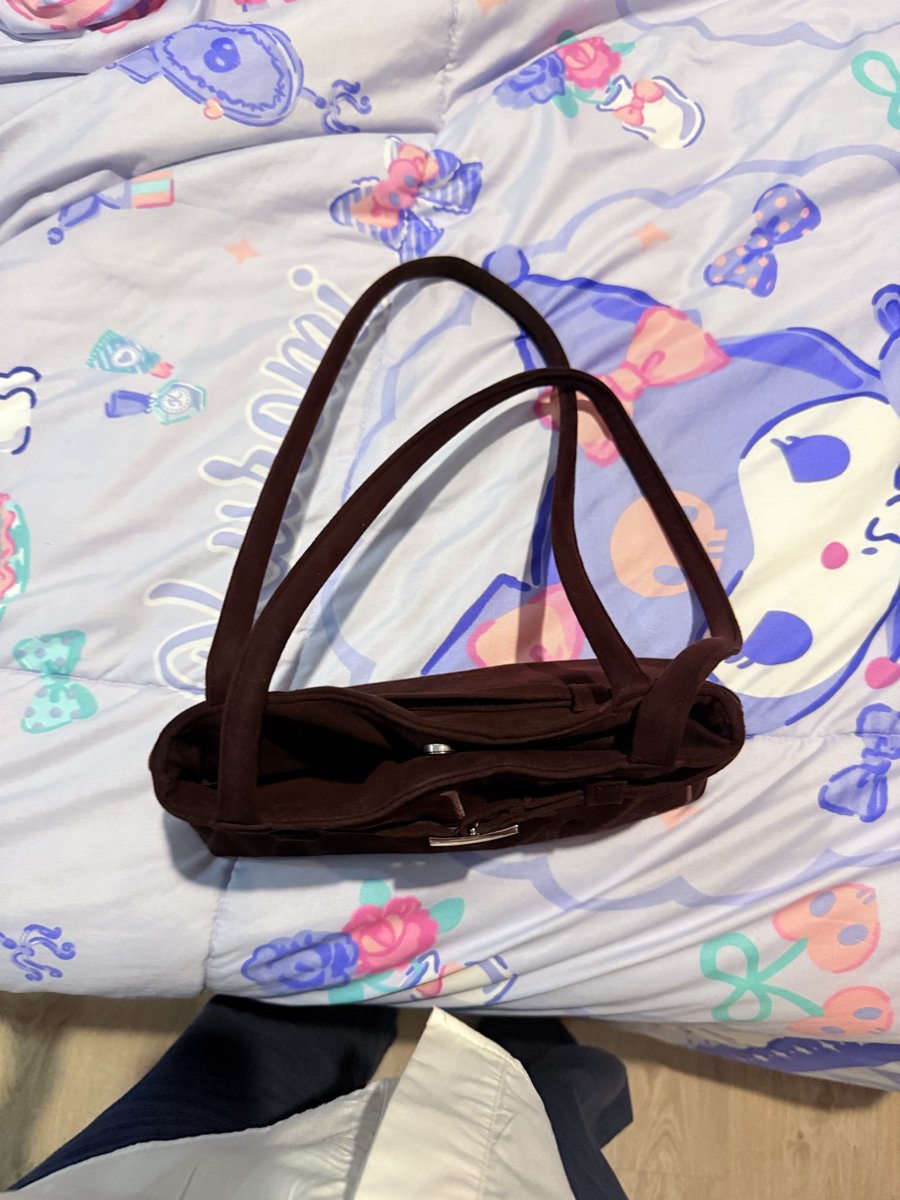 นอยอ่าเธอไม่รักเราเเล้ว tweet media