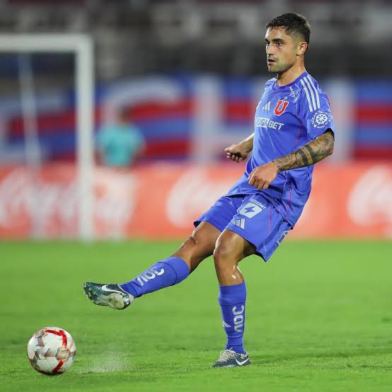 Venderías a Estudiantes de Rio Cuarto a Nico Ramirez por 15 millones?