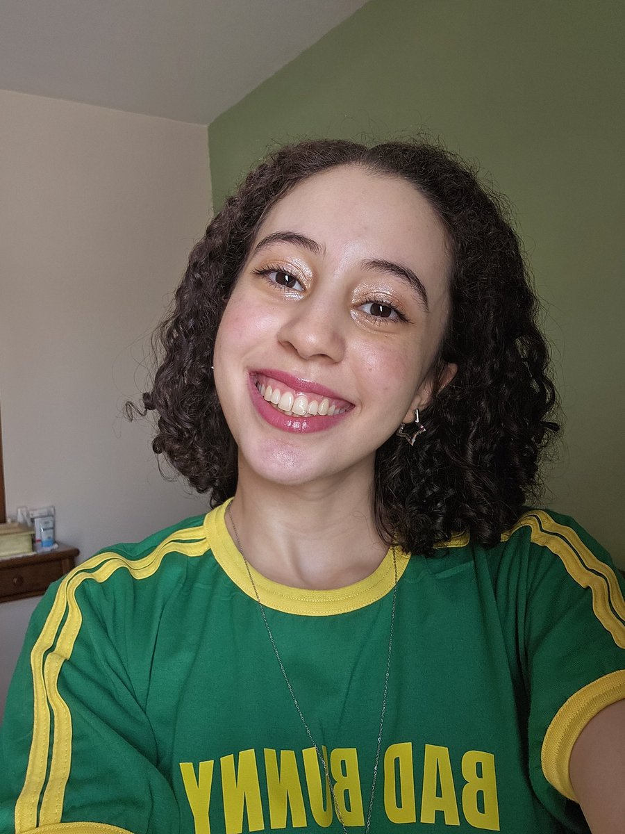 la chica do perreo🦋 tweet media