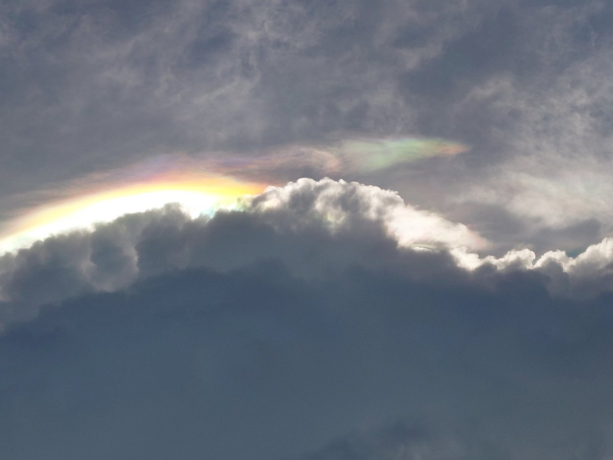Está assim o céu aqui neste momento! Campos / RJ
Isto é normal?