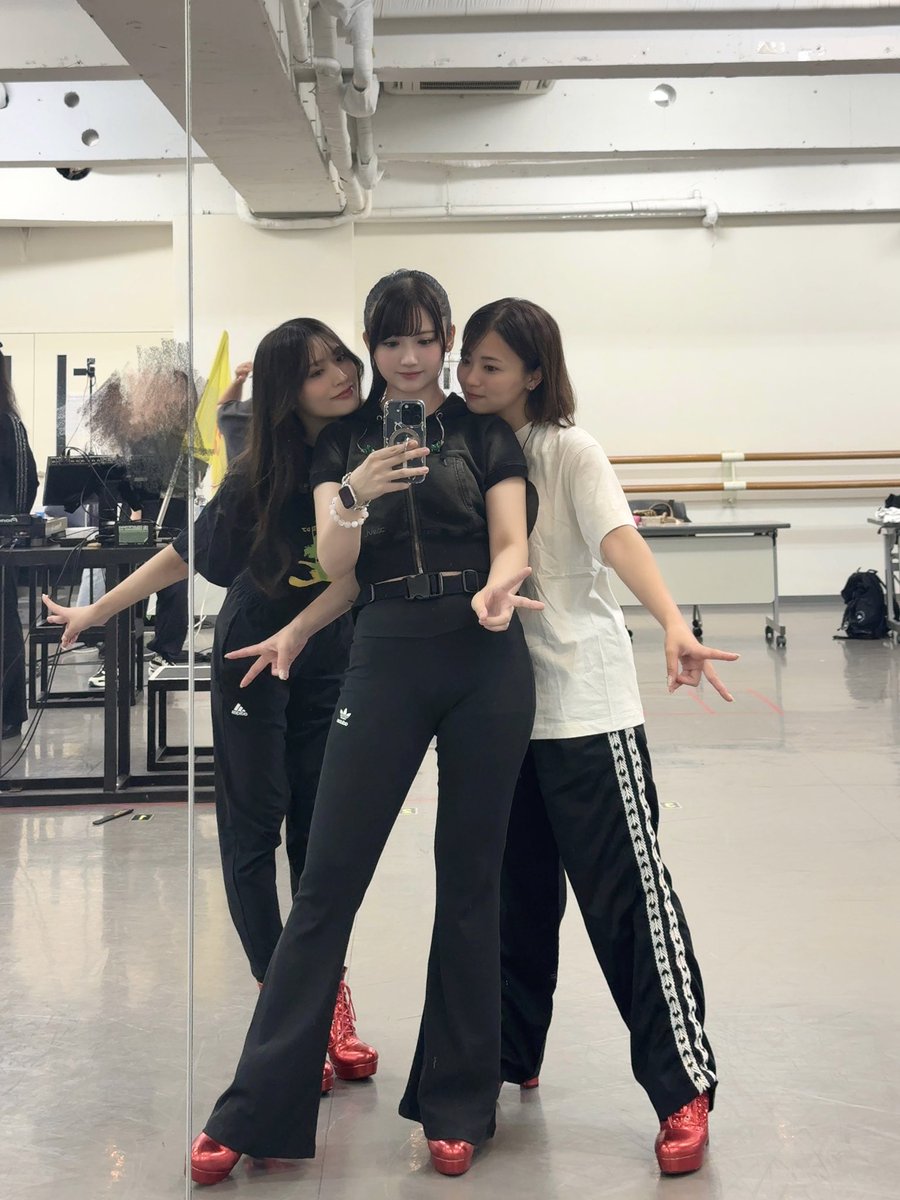 "next time, all 4 of us will be together" ♡