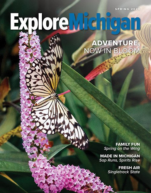 ExpMichTravel's tweet image. 𝗔𝗗𝗩𝗘𝗡𝗧𝗨𝗥𝗘, 𝗡𝗢𝗪 𝗜𝗡 𝗕𝗟𝗢𝗢𝗠! Take a look at the new Spring 2026 edition of Explore Michigan!

𝗥𝗘𝗔𝗗 𝗠𝗢𝗥𝗘 ➡️ digital.harborhouse.com/exploremichiga…

#ExploreMichigan #Spring2026