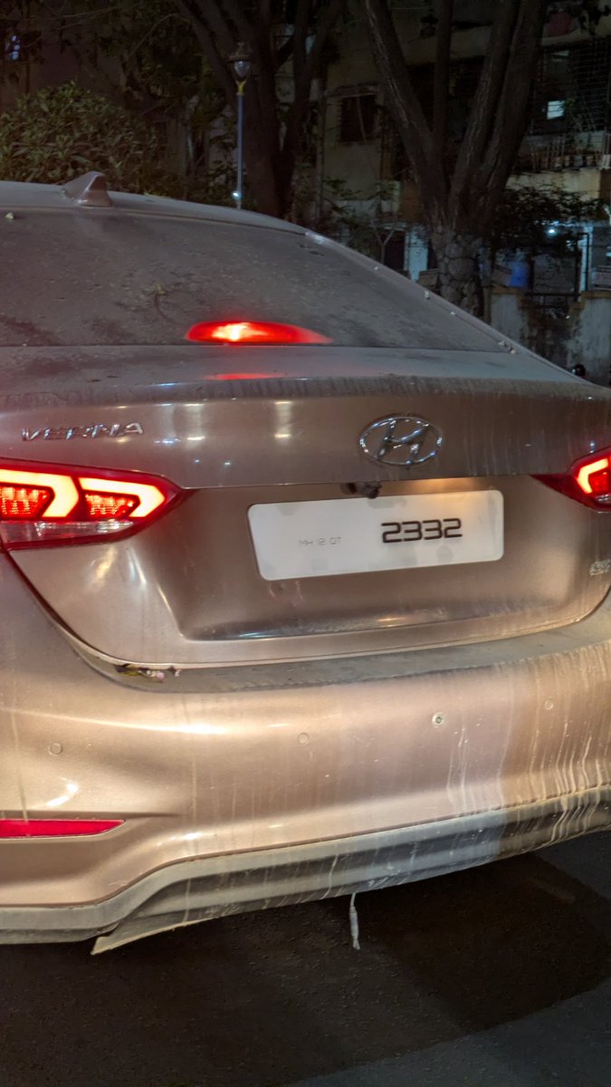 NoContextPope's tweet photo. MH12 QT 2332
Illegal Licence plate
11th Feb, 8PM Ravet road. Pune. 

Kindly take action
@PuneCityTraffic https://t.co/Ei0jkohPjg