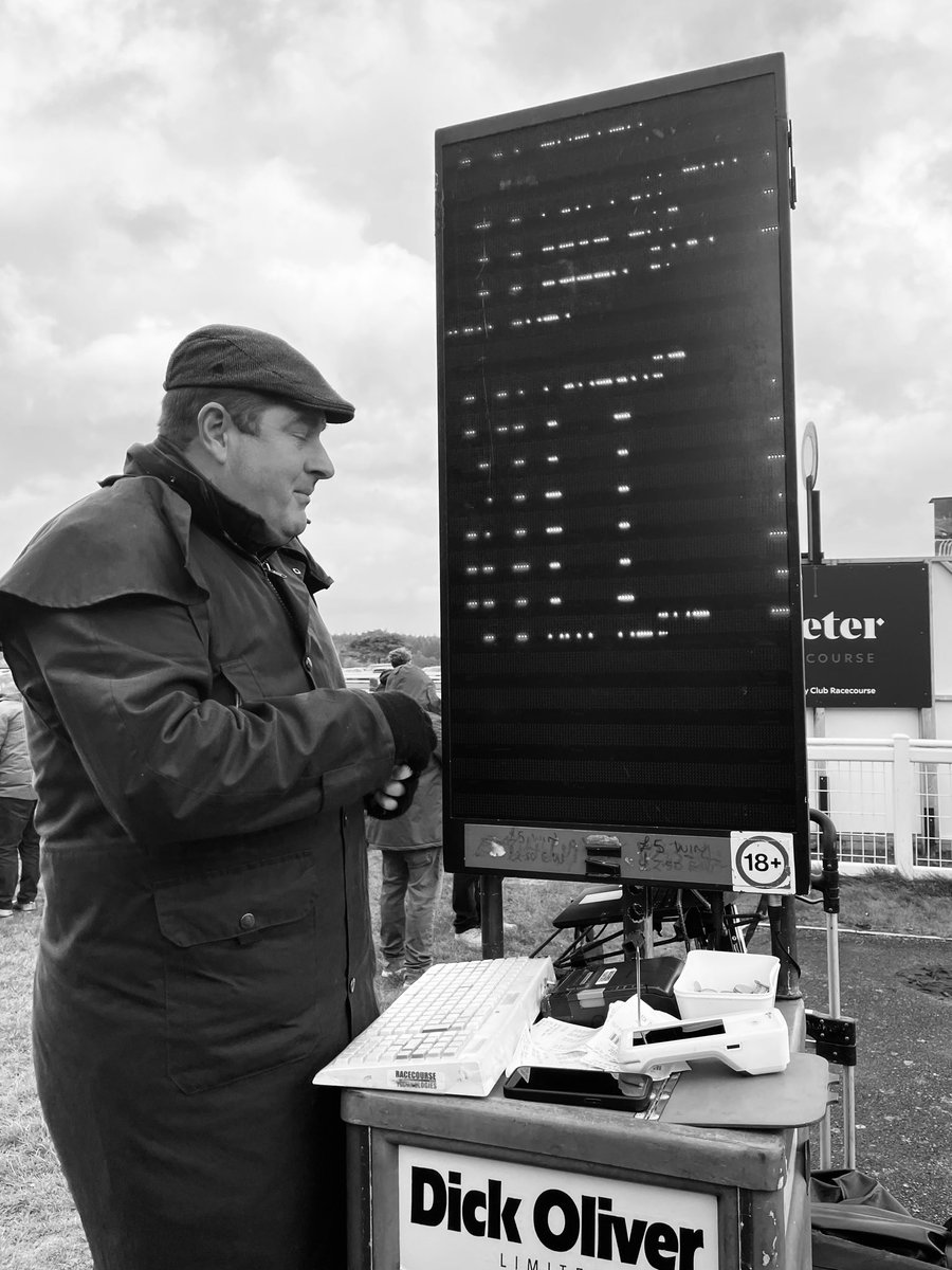 thisdevon tweet media