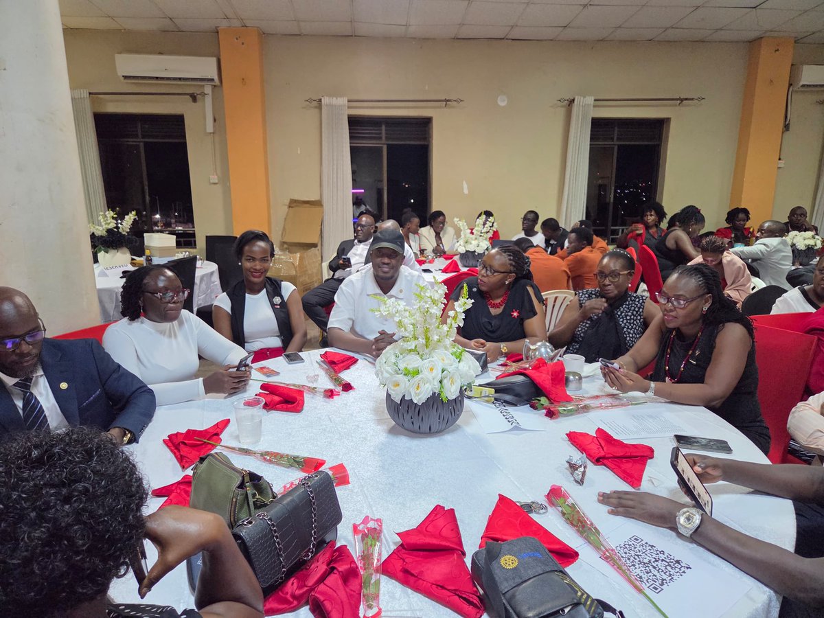 ELIZABETH UWIMANA tweet media