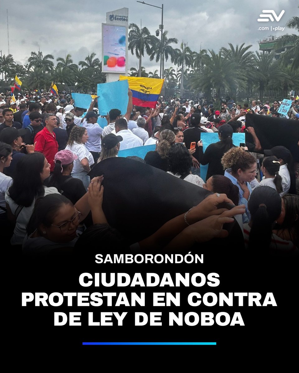 📢 Momentos antes de la sesión de la Asamblea Nacional, que se desarrollará en la Universidad Ecotec, en Samborondón, decenas de personas se concentraron para rechazar la ley que reforma el gasto de los GAD. En la movilización participaron autoridades de prefecturas y municipios