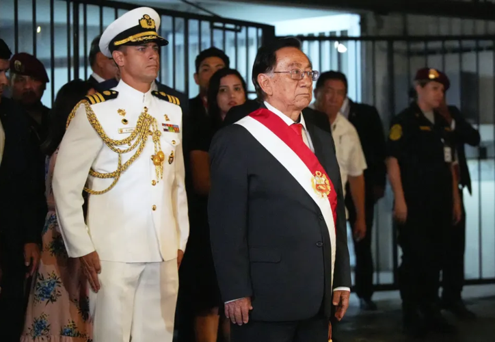 Matrimonio infantil en Perú: critican postura del presidente interino dlvr.it/TR4Jmv