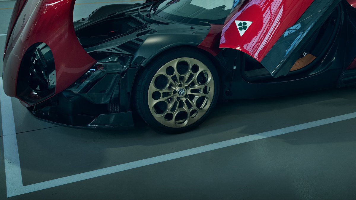 Alfa Romeo UK tweet media