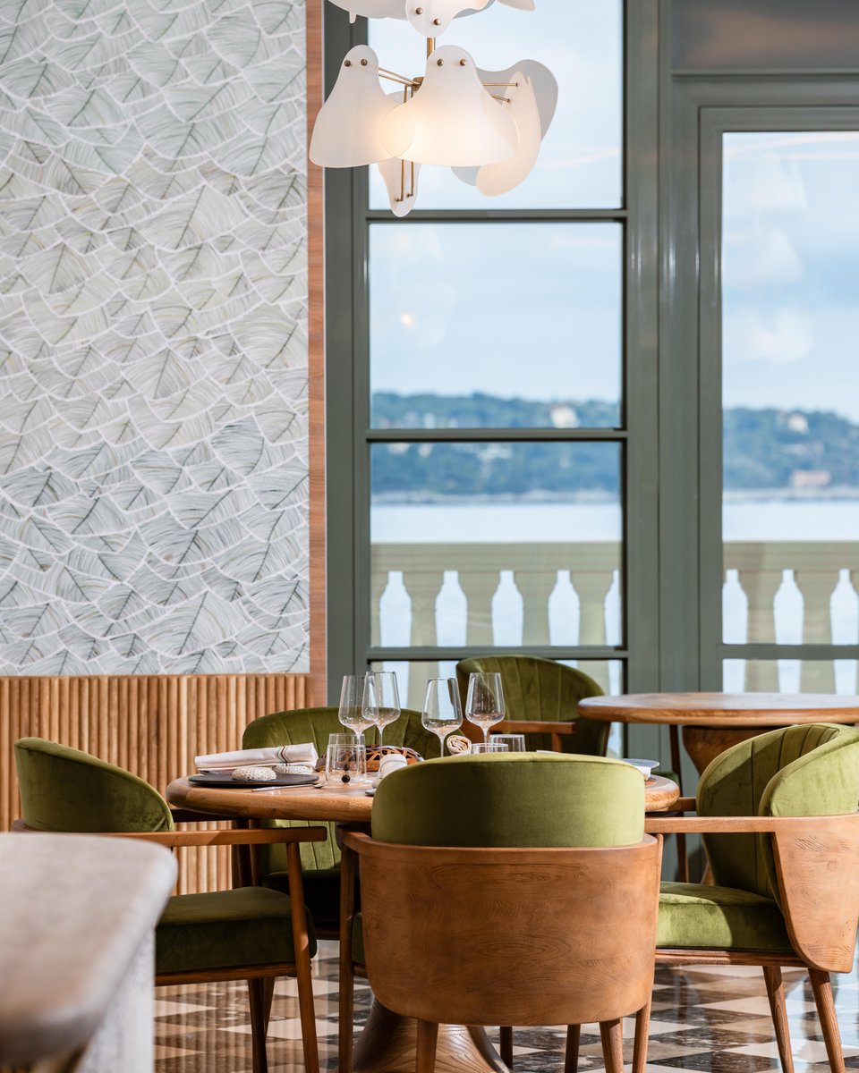 Monte-Carlo Bay tweet media