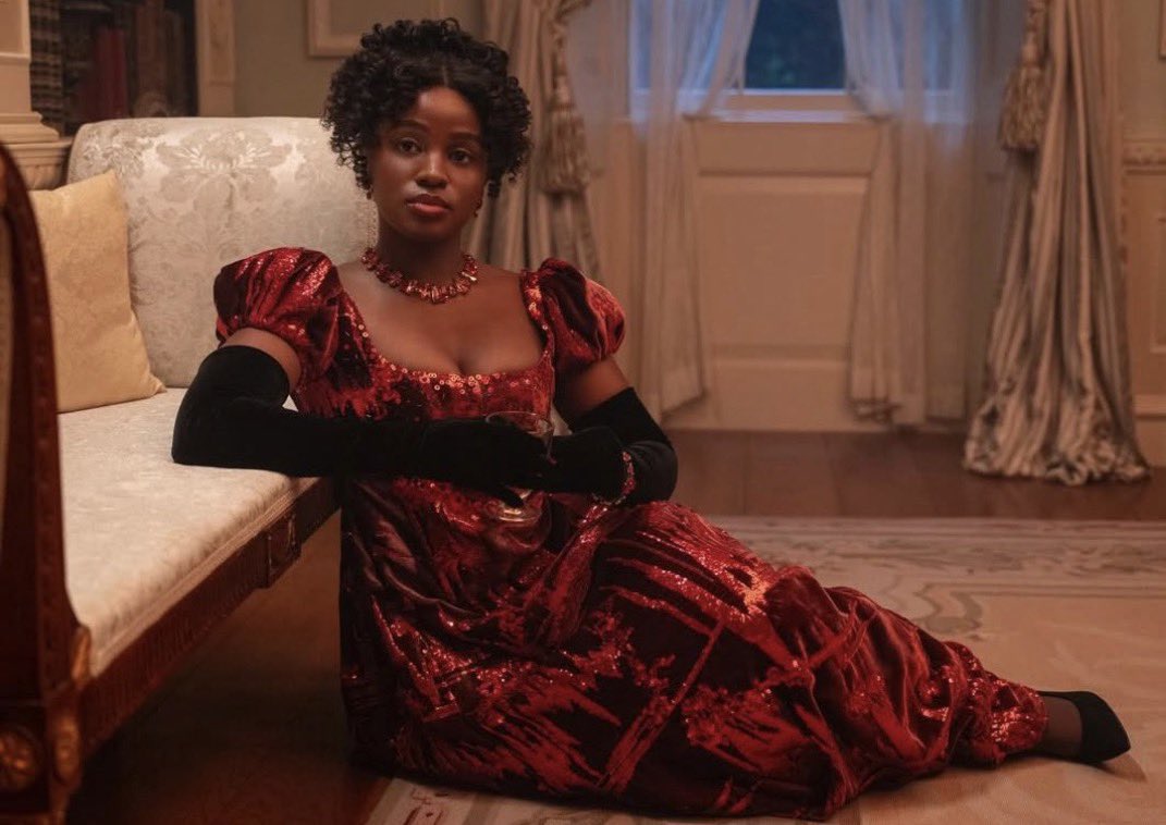 rchllipp's tweet image. netflix posting so much franchaela content the past 48 hours because the sapphics give them insane interaction only to announce eloise’s season next…